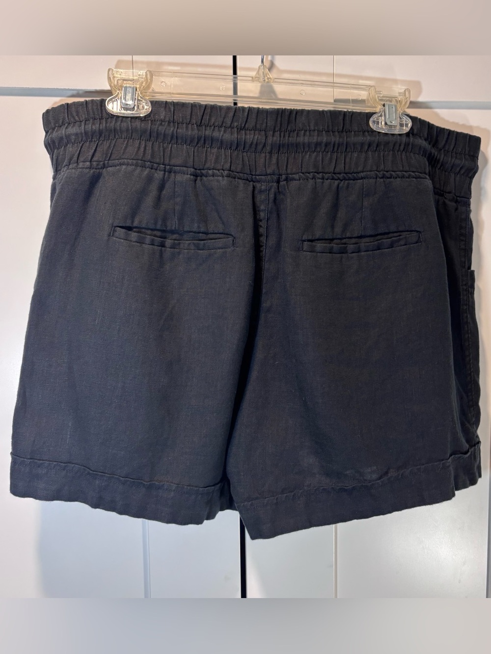 Athleta 100% Linen Cabo 4” Shorts Black Pull On Drawstring Women’s Size 14 - Picture 3 of 5